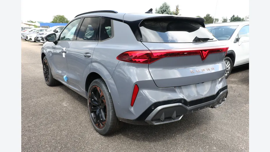 CUPRA Terramar -