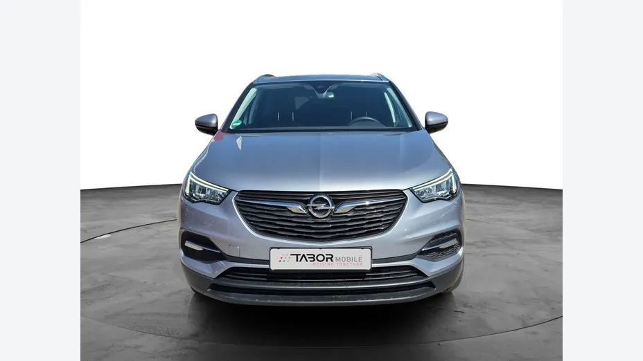OPEL Grandland X -