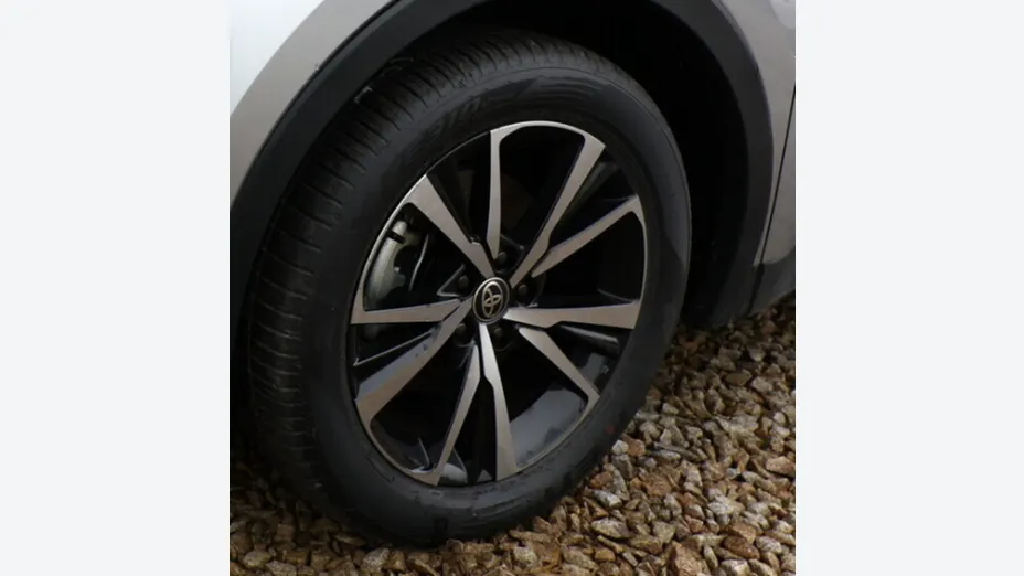 TOYOTA C-HR -