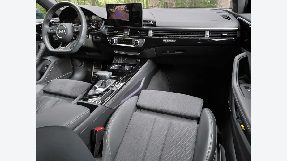 AUDI A4 Avant -