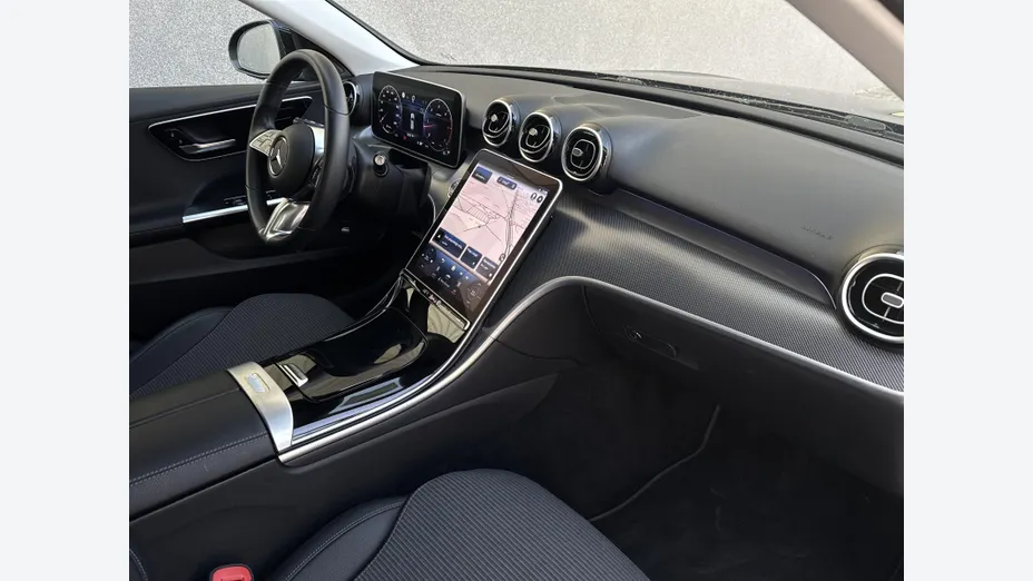 MERCEDES-BENZ C Klasa C 200 d mHEV Avantgarde