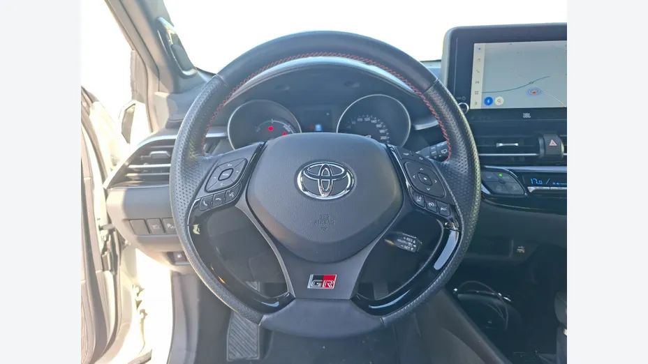 TOYOTA C-HR -