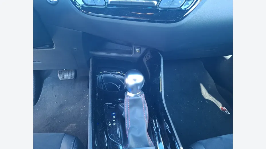 TOYOTA C-HR -