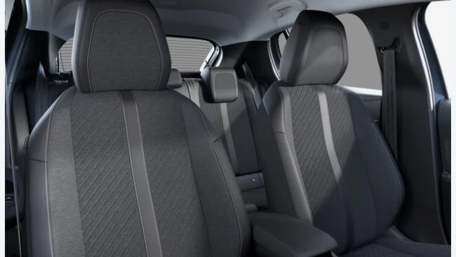 PEUGEOT 208 -