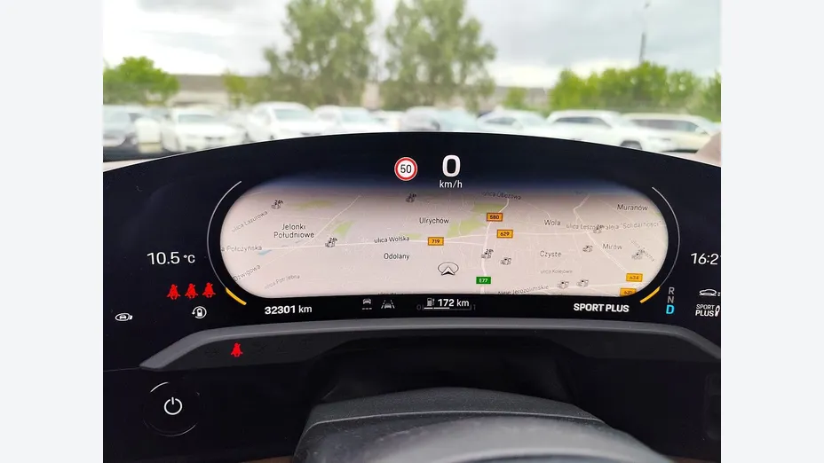 PORSCHE Taycan Taycan