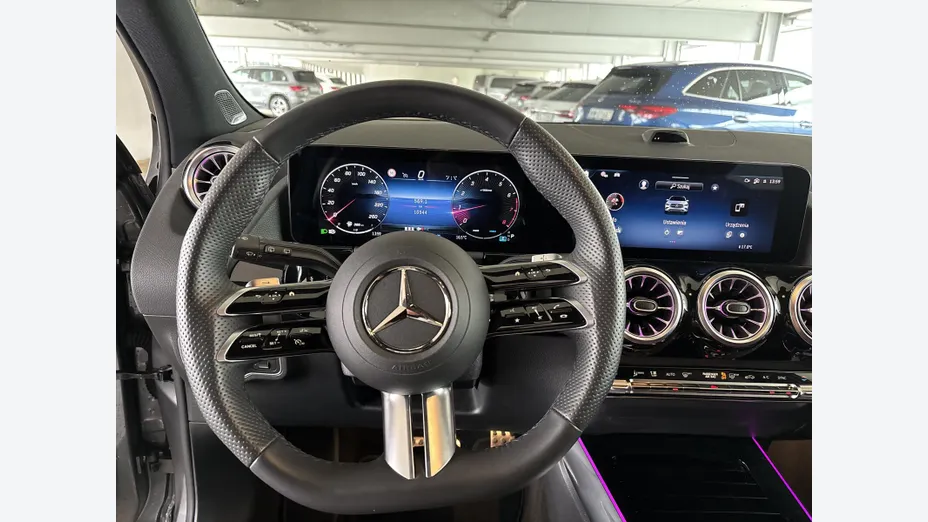 MERCEDES-BENZ GLA GLA 200 mHEV AMG Line 7G-DCT