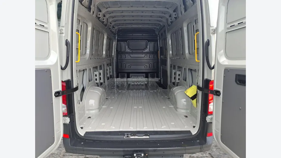 VOLKSWAGEN Crafter Crafter 35 BiTDI (14,4m3) Nowy