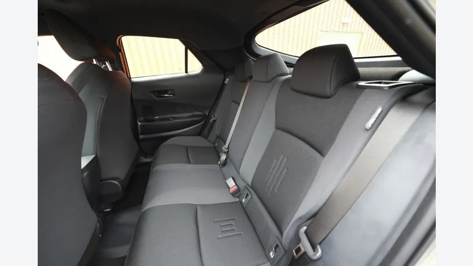 TOYOTA C-HR -
