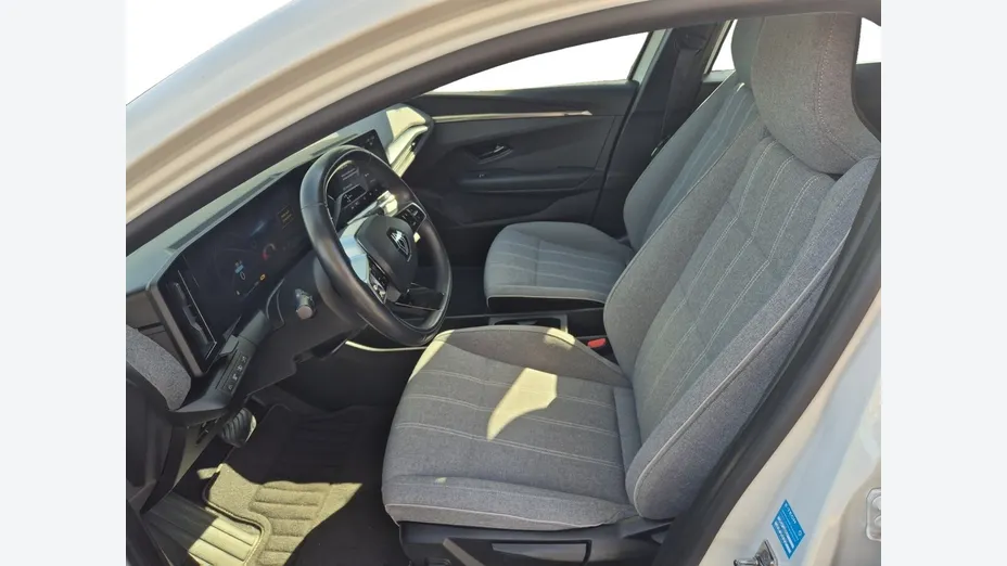 RENAULT Megane -