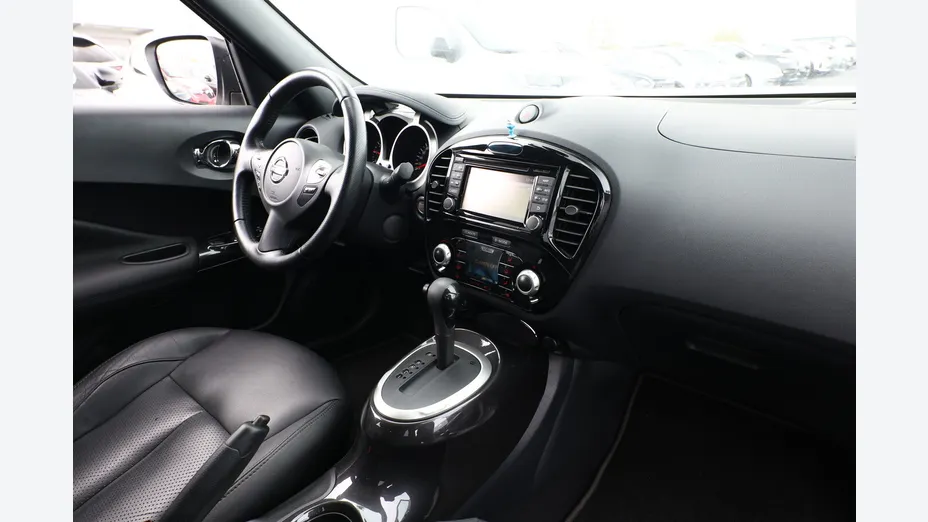 NISSAN Juke -
