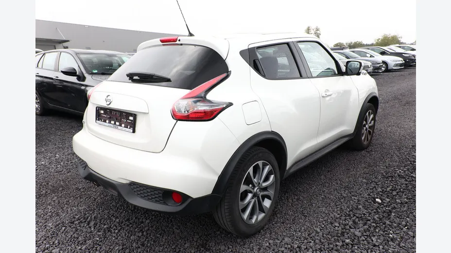 NISSAN Juke -