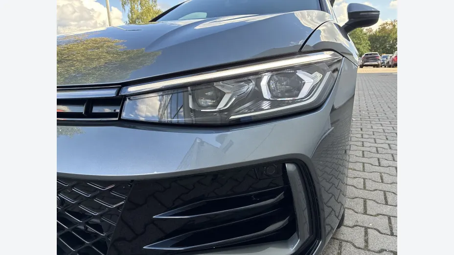 VOLKSWAGEN Passat Passat 2.0 TDI SCR R-Line Plus DSG