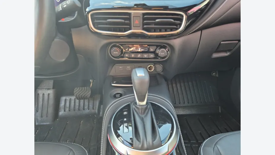 NISSAN Juke -