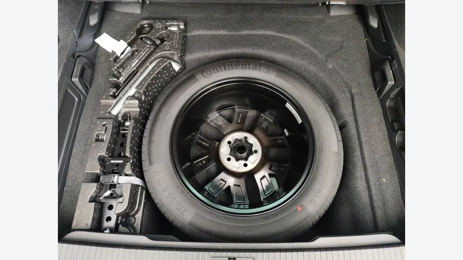 VOLKSWAGEN Passat -