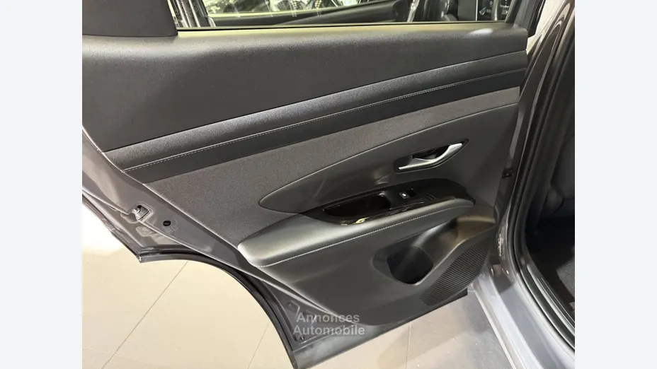 HYUNDAI Tucson -