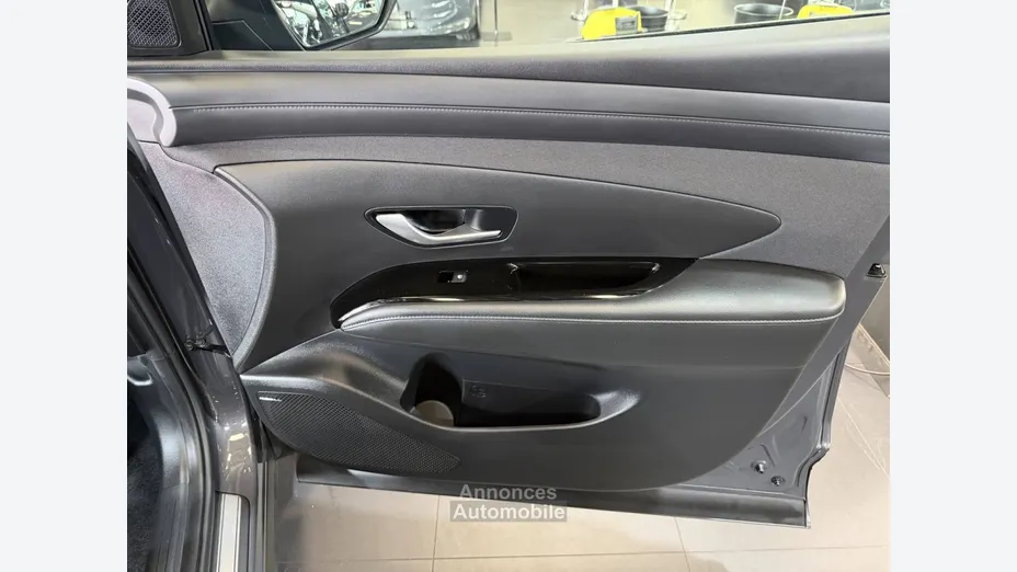 HYUNDAI Tucson -