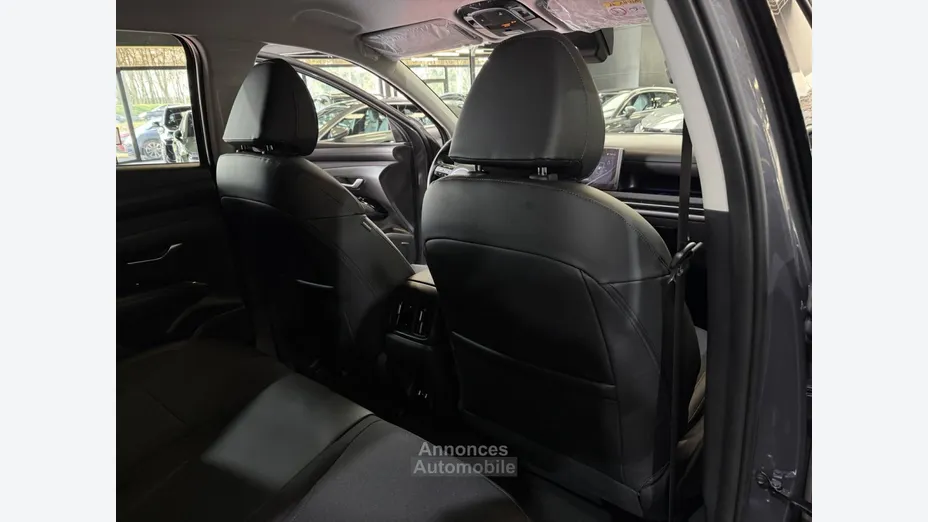 HYUNDAI Tucson -