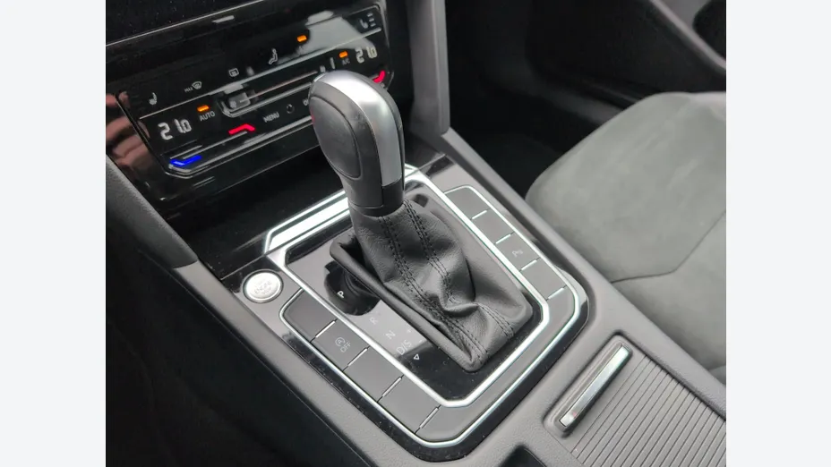 VOLKSWAGEN Arteon Arteon 2.0 TSI Elegance DSG