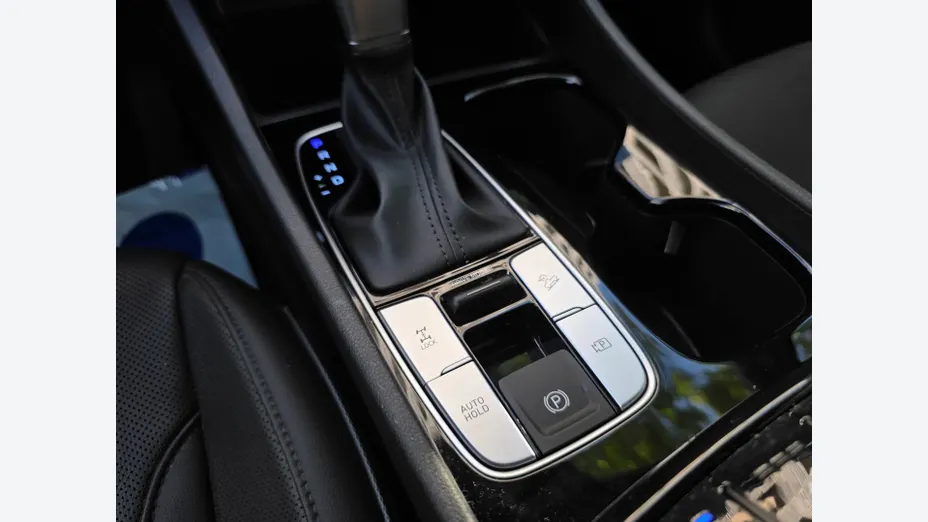 HYUNDAI Santa Cruz -