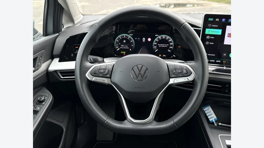 VOLKSWAGEN Golf Golf VIII 1.5 eTSI mHEV Life DSG
