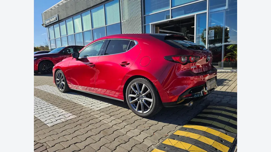MAZDA 3 3 2.0 mHEV Hikari