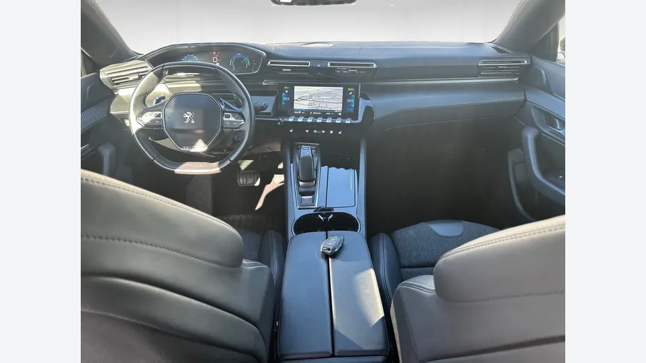 PEUGEOT 508 -