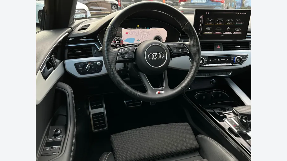 AUDI A4 Avant -
