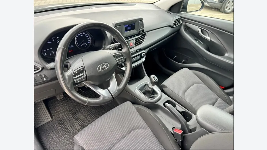 HYUNDAI i30 i30 1.0 T-GDI Modern