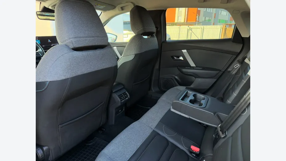 CITROEN C4 C4 1.2 PureTech Shine S&S