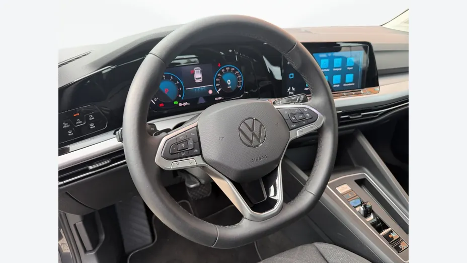 VOLKSWAGEN Golf Golf VIII 1.5 eTSI Life DSG