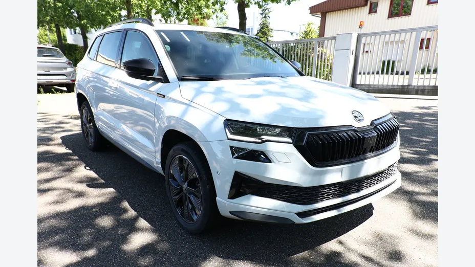 SKODA Karoq -