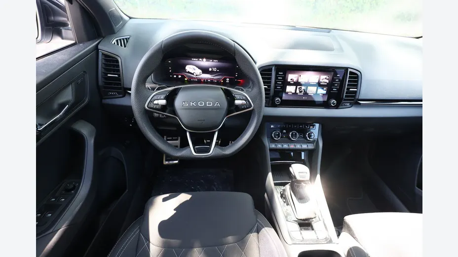 SKODA Karoq -