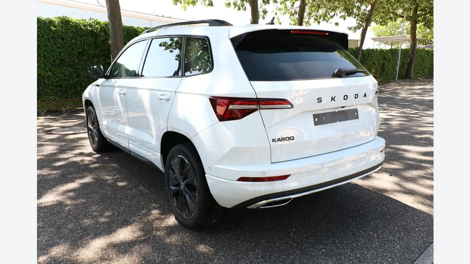 SKODA Karoq -