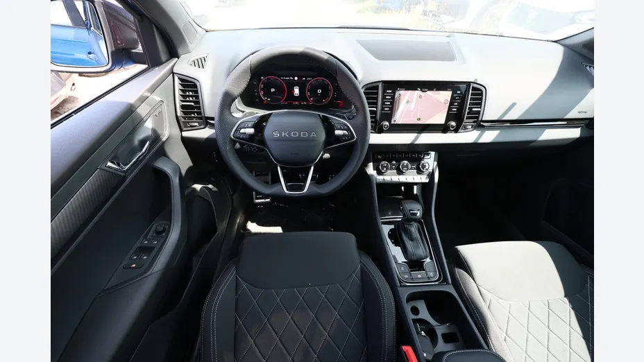SKODA Karoq -