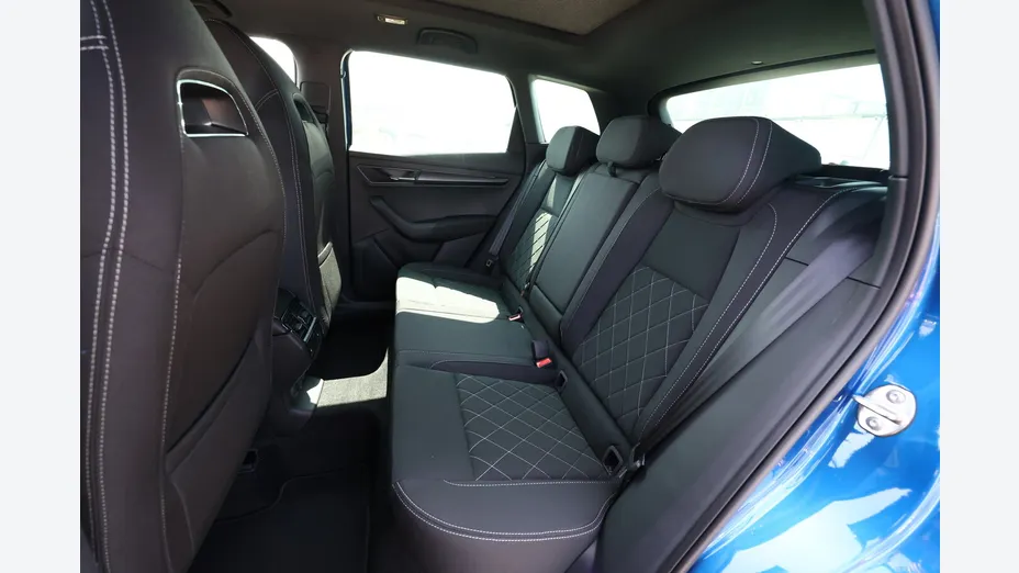 SKODA Karoq -