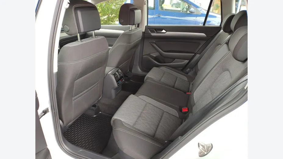 VOLKSWAGEN Passat Passat 2.0 TDI Business DSG
