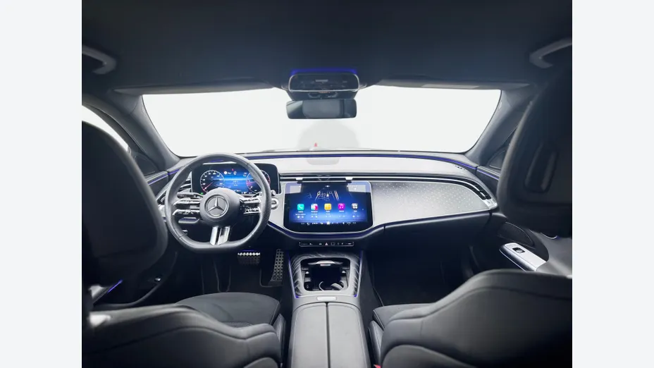MERCEDES-BENZ E Klasa E 220 d mHEV AMG 9G-Tronic