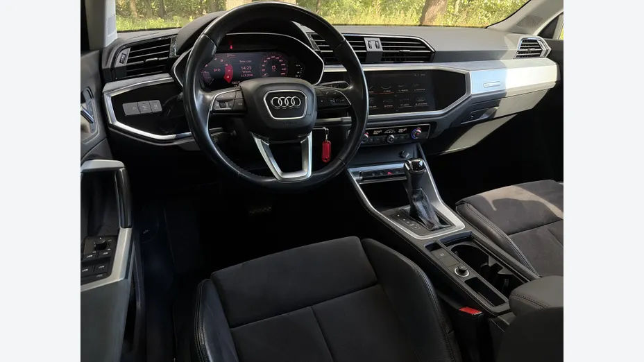 AUDI Q3 Q3 35 TFSI Advanced S tronic