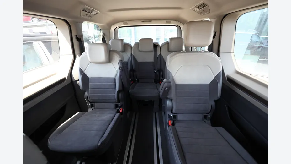 Volkswagen Multivan -