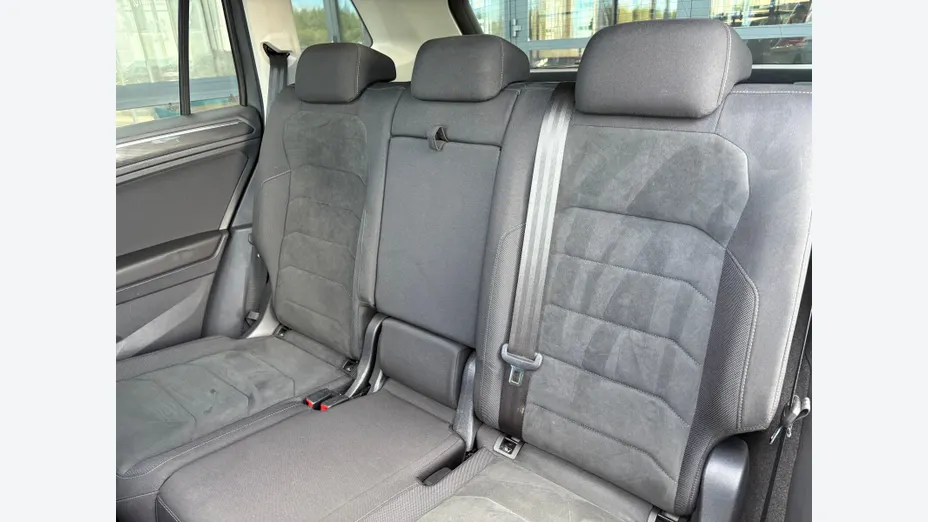 VOLKSWAGEN Tiguan Allspace -