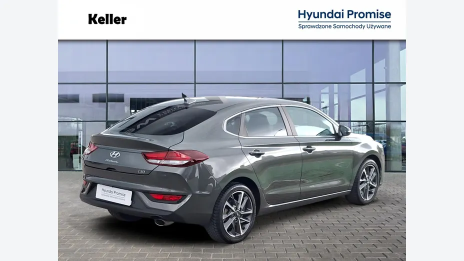 HYUNDAI i30 i30 Fastback 1.5 T-GDI 48V Smart DCT