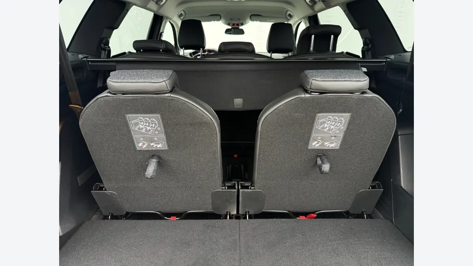 PEUGEOT 5008 5008 1.2 PureTech Allure Pack S&S EAT8