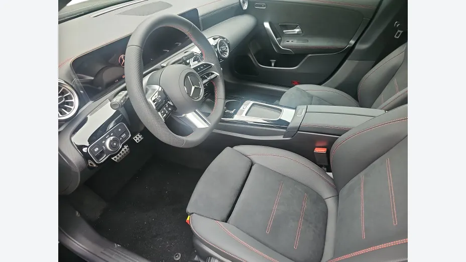 MERCEDES-BENZ CLA CLA 200 mHEV AMG Line 7G-DCT Nowy