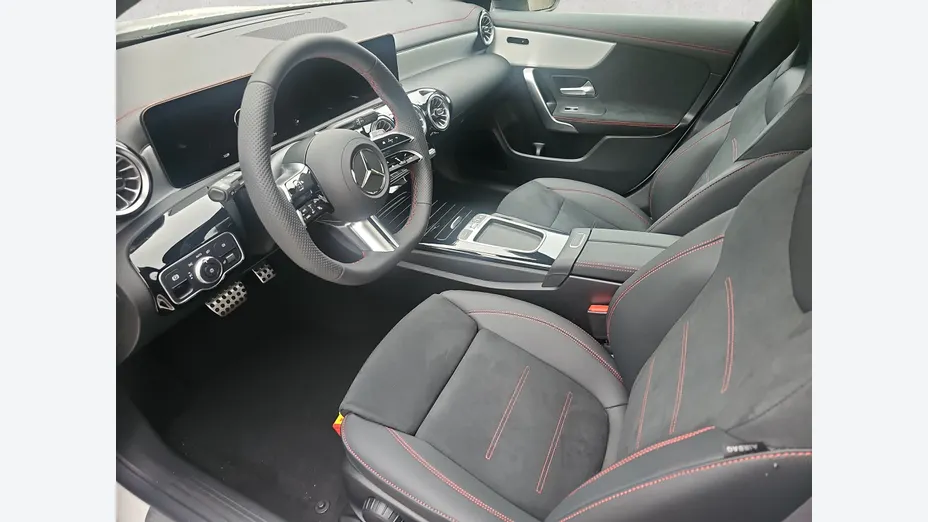 MERCEDES-BENZ CLA CLA 200 mHEV AMG Line 7G-DCT Nowy