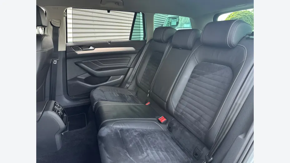 VOLKSWAGEN Passat Passat 2.0 TDI Elegance DSG