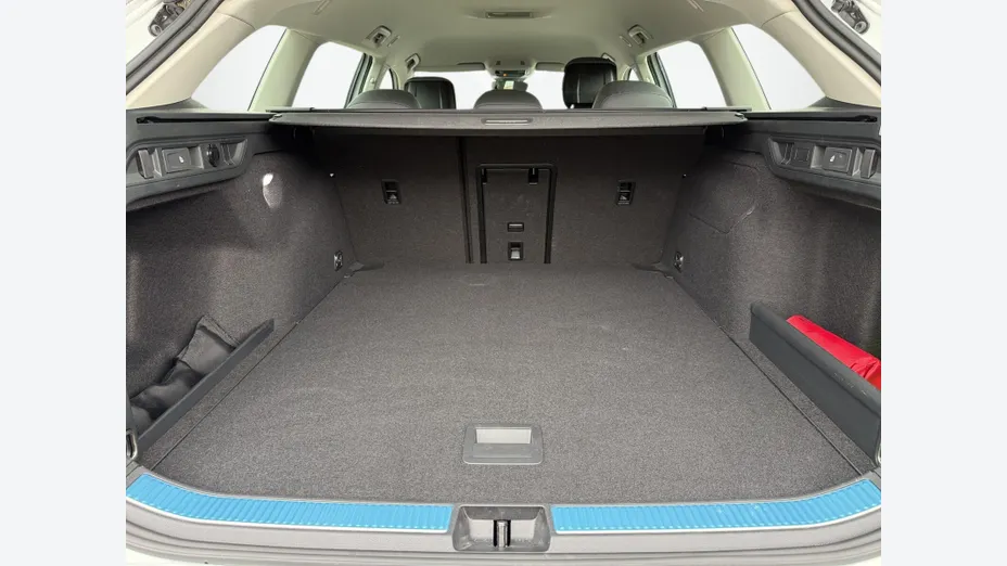 VOLKSWAGEN Passat Passat 2.0 TDI SCR Elegance DSG