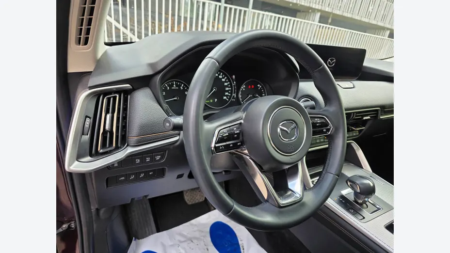 MAZDA CX-90 -