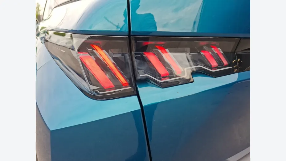 PEUGEOT 3008 3008 1.6 PureTech Hybrid PHEV Allure Pack S&S EAT8
