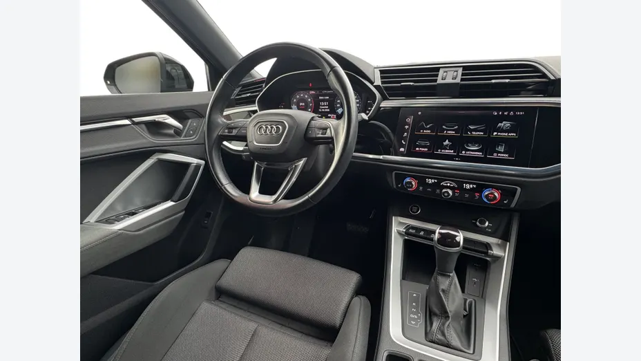 AUDI Q3 Sportback -