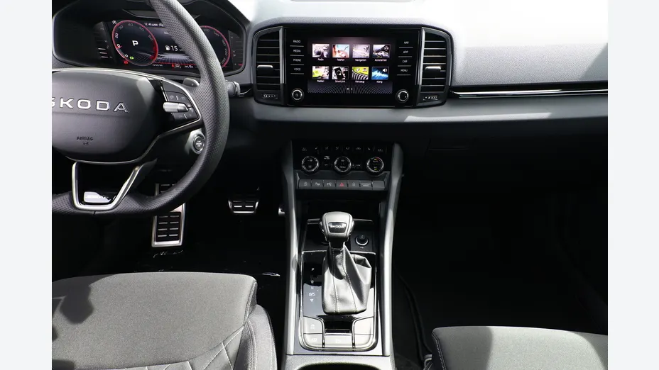 SKODA Karoq -